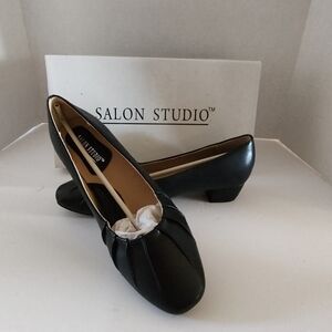 Salon Studio Black Women's Heels